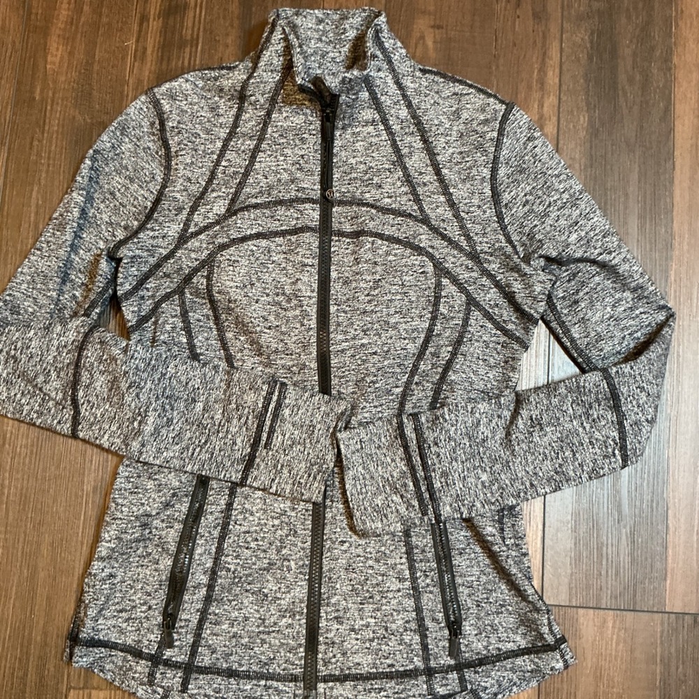 Lululemon Define Jacket Gray Space Dye Heathered Zip Up Size 8 Athleisure Yoga
